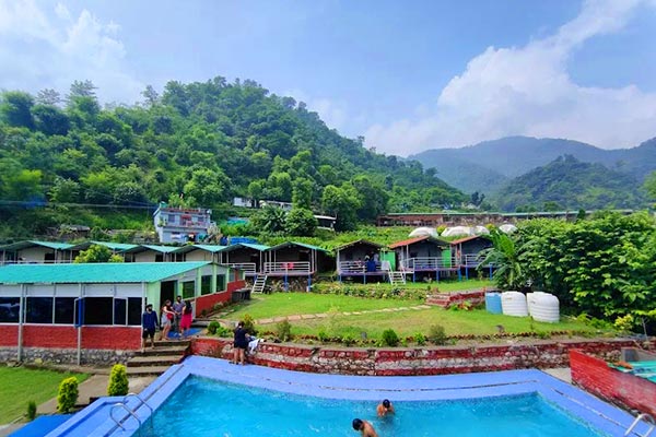 luxury tents in Rishikesh