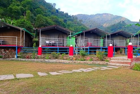 Beautiful Hill View Camps in Rishikesh