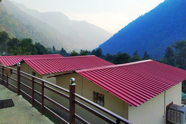 Cemented Huts in Rishikesh